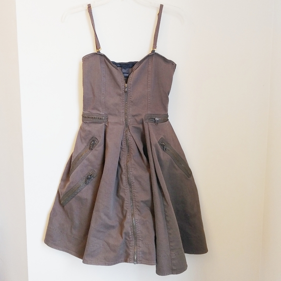 Marc By Marc Jacobs Dresses & Skirts - MARC JACOBS Zipper Fit/Flare Dress tarmac green